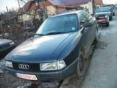 Dezmembrez Audi 80