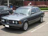 Dezmembrez BMW 320