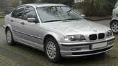 Dezmembrez BMW 323