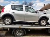 Dezmembrez Dacia Sandero stepway