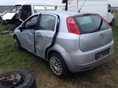 Dezmembrez Fiat Punto