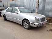 Dezmembrez Mercedes E230