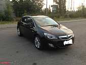 Dezmembrez Opel Astra-H