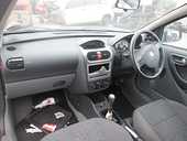 Dezmembrez Opel Corsa-C