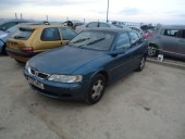 Dezmembrez Opel Vectra-B