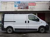 Dezmembrez Opel Vivaro