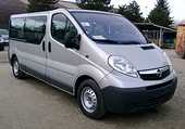 Dezmembrez Opel Vivaro