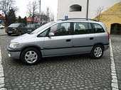 Dezmembrez Opel Zafira