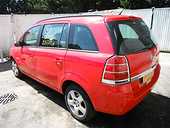 Dezmembrez Opel Zafira