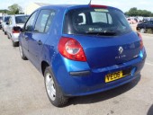 Dezmembrez Renault Clio-III