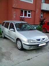 Dezmembrez Renault Megane