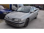 Dezmembrez Renault Megane