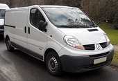 Dezmembrez Renault Trafic