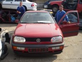 Dezmembrez Volkswagen Golf-III