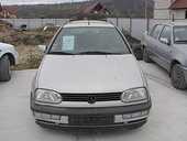 Dezmembrez Volkswagen Golf-III