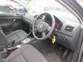 Dezmembrez Volkswagen Golf-V