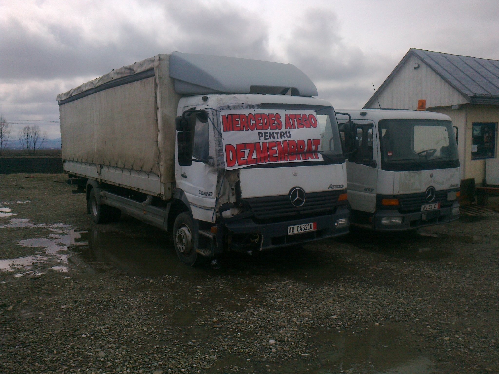 Dezmembrari mercedes atego 1223