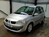 Vand Renault Scenic avariat