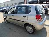 Dezmembrez Chevrolet Aveo 2004 Benzina Hatchback - 13 Decembrie 2011