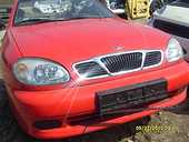 Dezmembrez Daewoo Lanos 2001 Benzina Berlina - 18 Noiembrie 2011