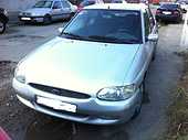 Dezmembrez Ford Escort 1998 Diesel Berlina - 17 Octombrie 2011