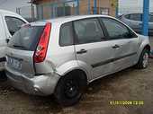 Dezmembrez Ford Fiesta 2004 Benzina Berlina - 18 Noiembrie 2011