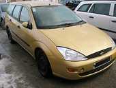 Dezmembrez piese din dezmembrari Ford Focus 2001 Benzina Combi. Anunt Martie 2011