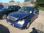 Dezmembrez Mercedes C220 2003 Diesel Berlina - 20 August 2012