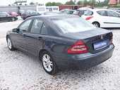 Dezmembrez Mercedes C220 2004 Diesel Berlina - 05 Ianuarie 2012