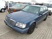 Dezmembrez Mercedes E220 1994 Benzina Hatchback - 18 Aprilie 2011