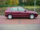 Dezmembrez Nissan Almera an fab. 2004 Benzina Hatchback in 5 usi