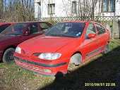 Dezmembrez Renault Megane 1996 Benzina Hatchback - 12 Iunie 2011