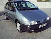 Dezmembrez Renault Scenic 2000 Benzina Hatchback - 13 Iunie 2011