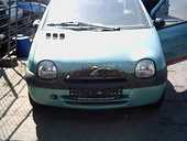 Dezmembrez Renault Twingo 2001 Benzina Hatchback - 30 Octombrie 2011