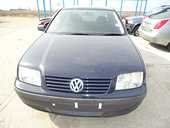 Dezmembrez Volkswagen Bora 2001 Diesel Berlina - 18 Noiembrie 2011