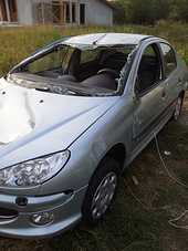 Peugeot 206 avariat 2007 Benzina Berlina - 17 Septembrie 2012
