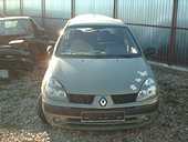 Dezmembrez Renault Clio-II 2004 Benzina Berlina - 13 Iulie 2013