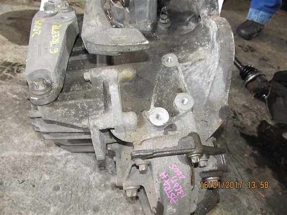 CUTIE VITEZA Opel Astra-H diesel 2005 - Poza 4