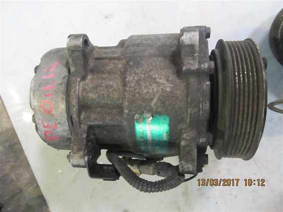 COMPRESOR AC Peugeot 406 benzina 2001 - Poza 1