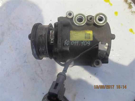 COMPRESOR AC Ford Fiesta benzina 2002 - Poza 1