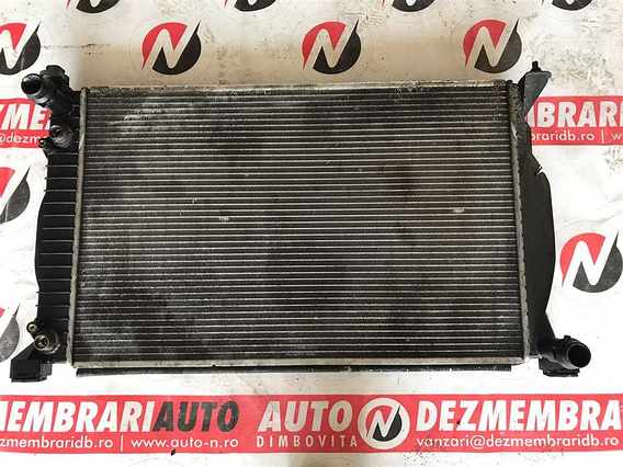 RADIATOR APA Audi A4 benzina 2004 - Poza 1