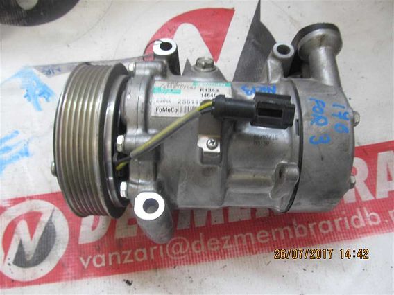 COMPRESOR AC Ford Fiesta diesel 2004 - Poza 1