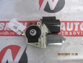 MOTORAS MACARA DREAPTA FATA Seat Leon benzina 2002