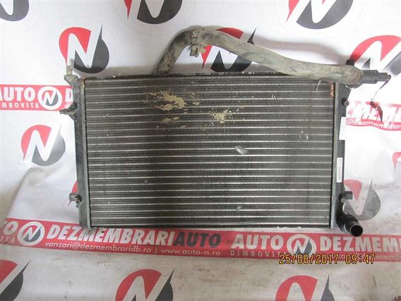 RADIATOR APA Seat Leon benzina 2008 - Poza 1