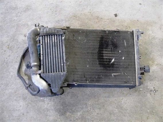 RADIATOR APA Opel Astra-G benzina 2003 - Poza 1