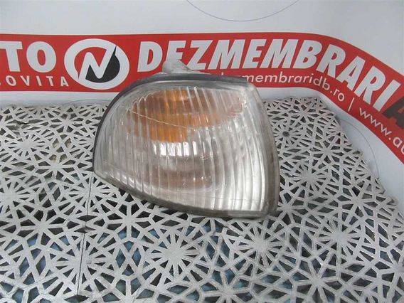 LAMPA SEMNALIZARE DREAPTA Daewoo Cielo benzina 2003 - Poza 1