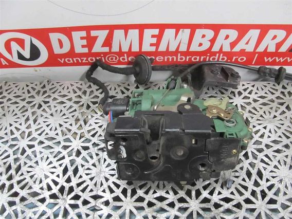 MECANISM INCHIDERE USA DREAPTA FATA Volkswagen Golf-IV diesel 2002 - Poza 1