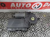 MOTORAS MACARA DREAPTA FATA Audi A4 diesel 2006