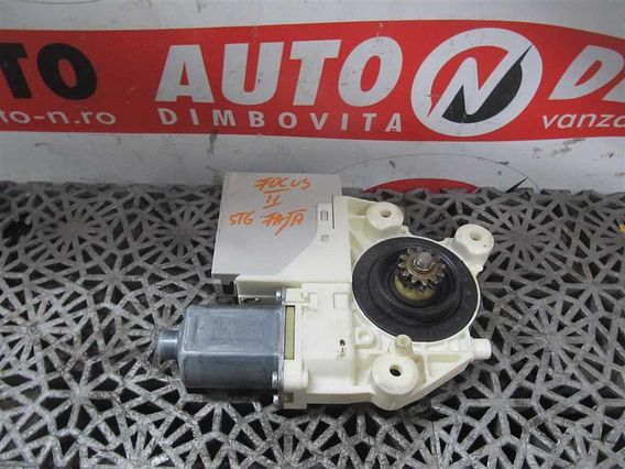 MOTORAS MACARA STANGA FATA Ford Focus II diesel 2008 - Poza 1