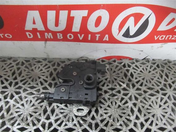 MECANISM INCHIDERE CAPOTA MOTOR Ford Focus II diesel 2008 - Poza 1